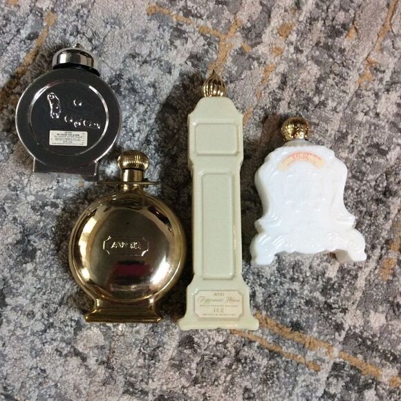 BUNDLE OF VINTAGE AVON PERFUME  BOTTLES! EUC! - Picture 4 of 6